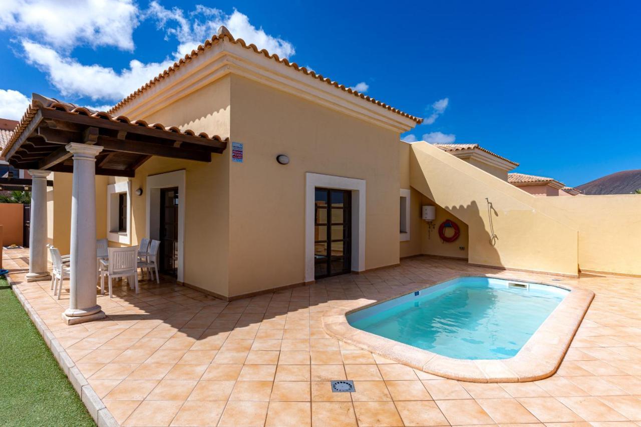Villa Serenity Private Pool Corralejo By Holidays Home 外观 照片