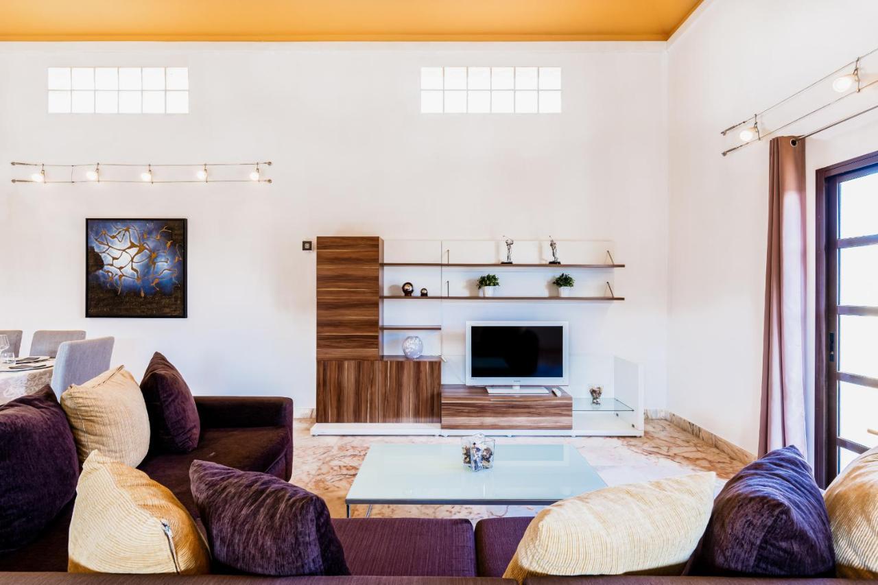 Villa Serenity Private Pool Corralejo By Holidays Home 外观 照片